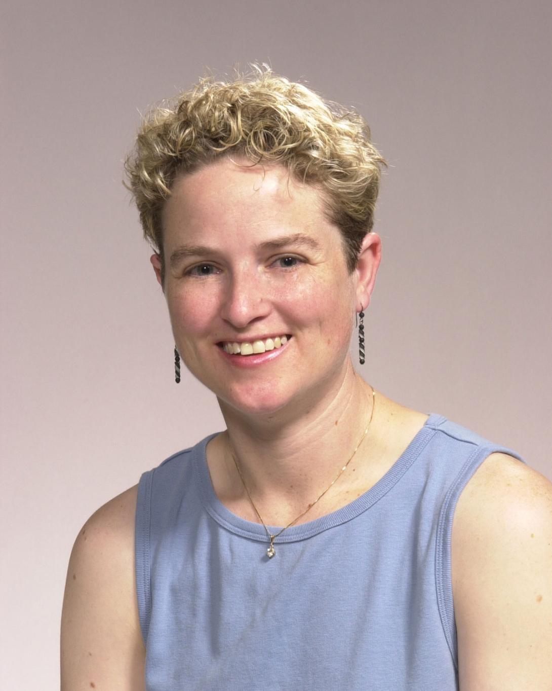 Caroline Richardson headshot