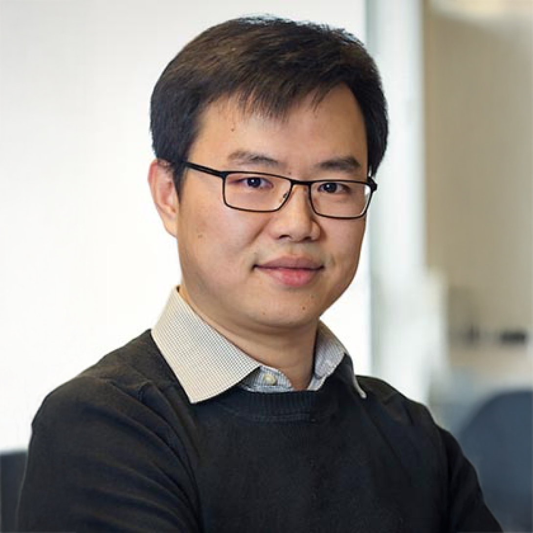 portrait of  Peng Li
