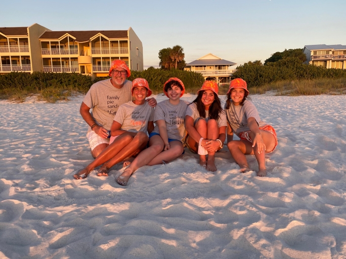 Thompson family photo on the beach