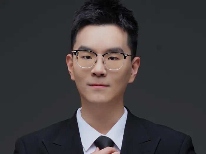 Rongxi Zhang