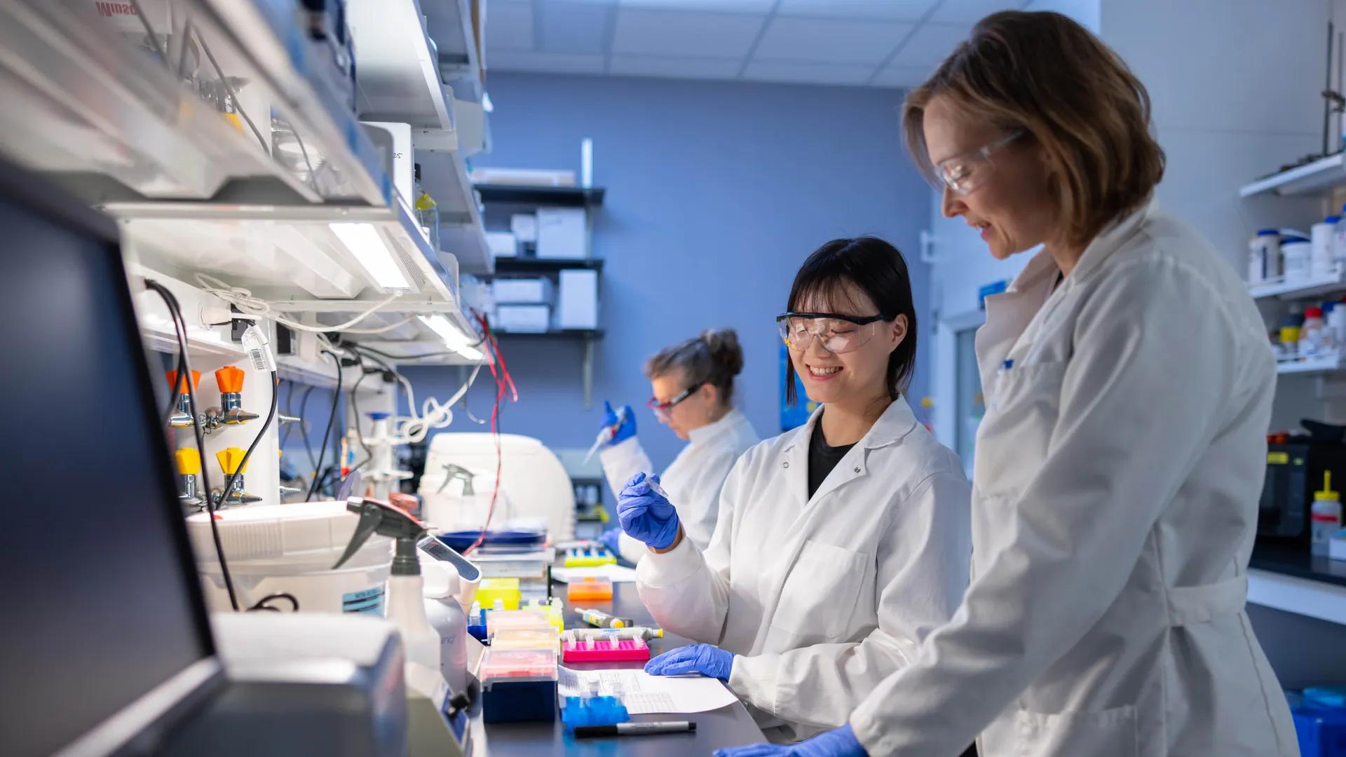 Dr. Michelle Kahlenberg in the lab