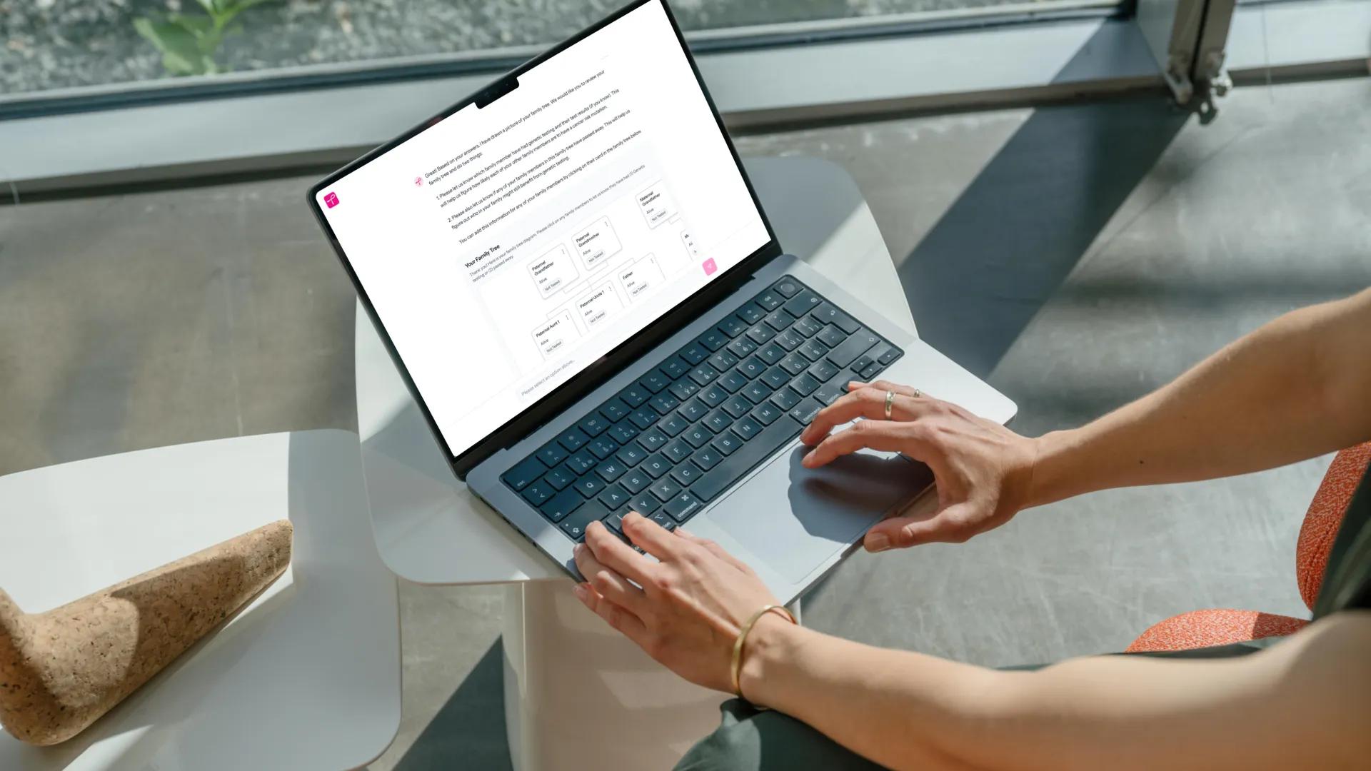 close-up for a person using ProAct on a laptop