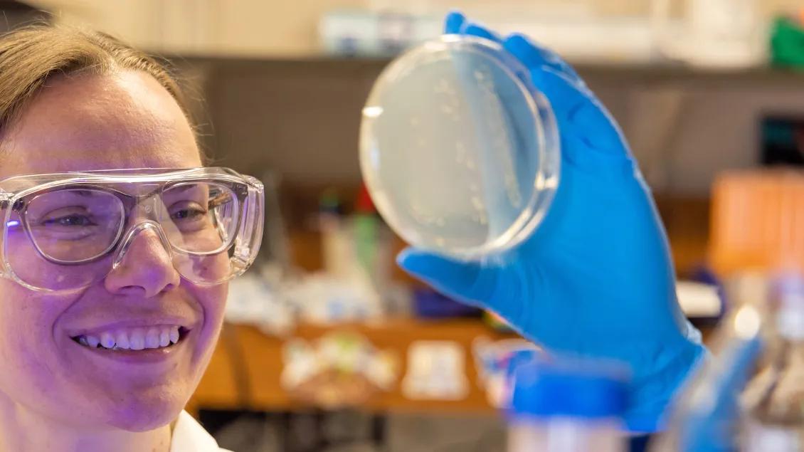 FFMI- woman in lab