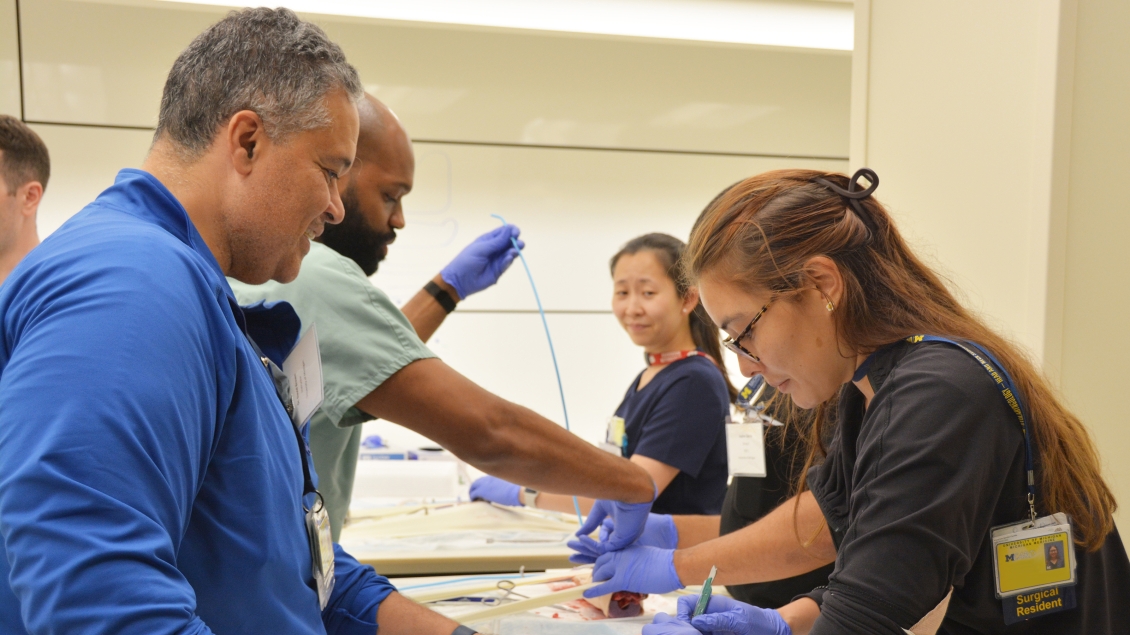 Otolaryngology faculty and trainees in a simulation lab