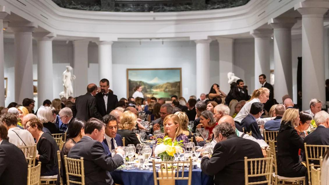 Neurosurgery alumni at an alumni dinner