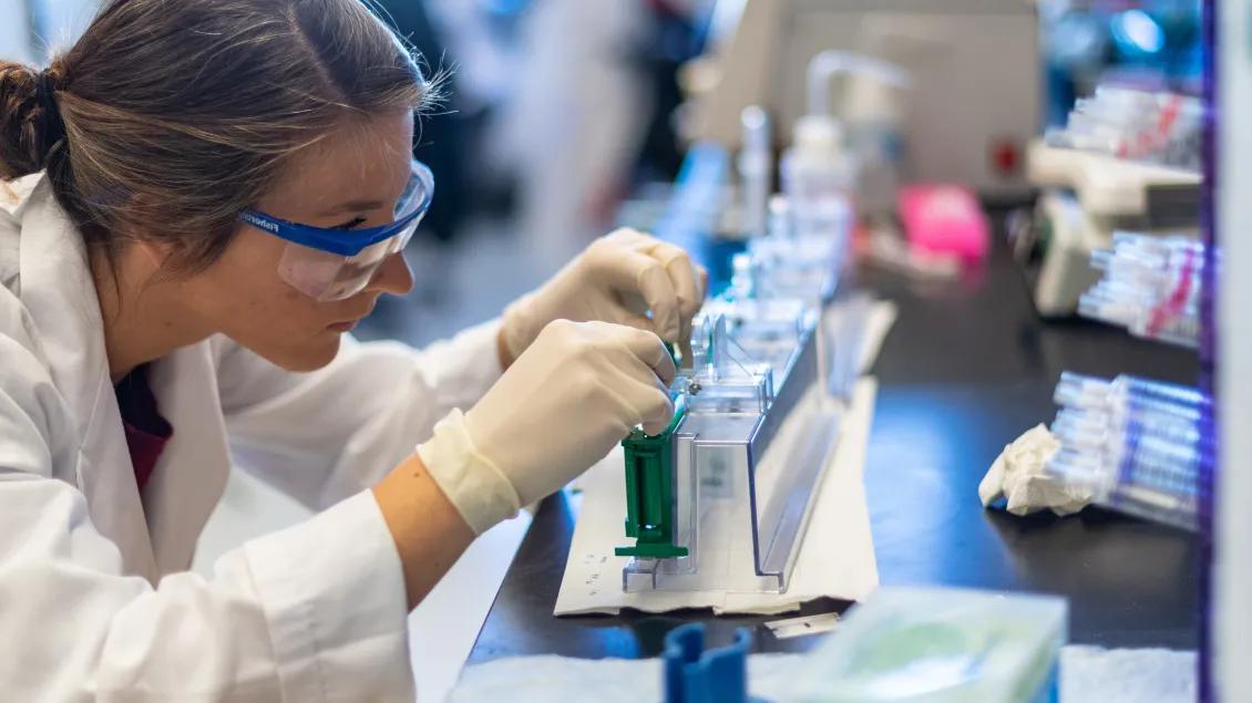 Researcher working in the NeuroNetwork for Emerging Therapies lab