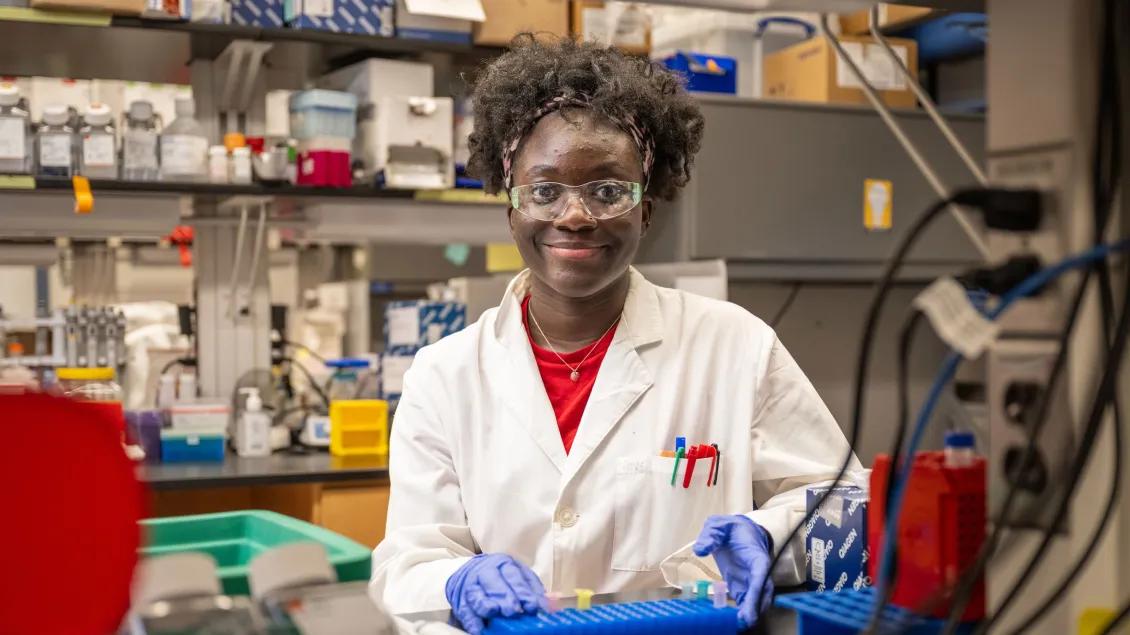 humanGen-lab-girl