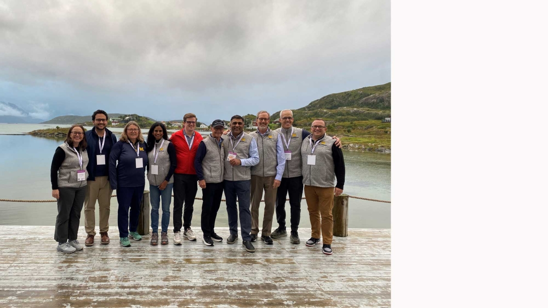 MiAORTA Team Photo on a beach
