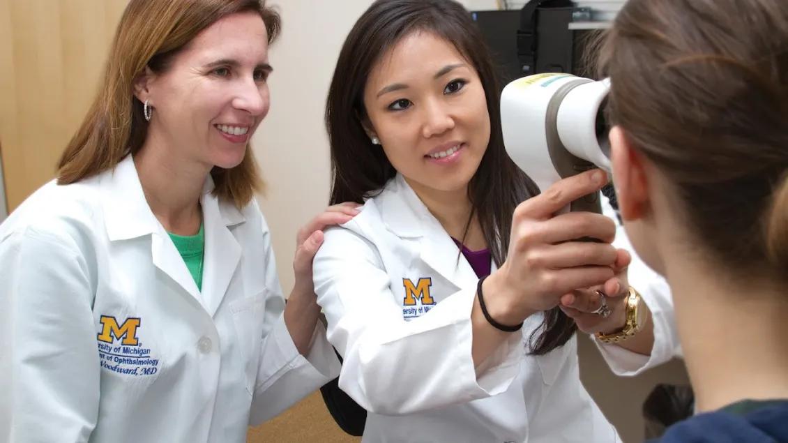 Dr. Woodward training the future of ophthalmology!