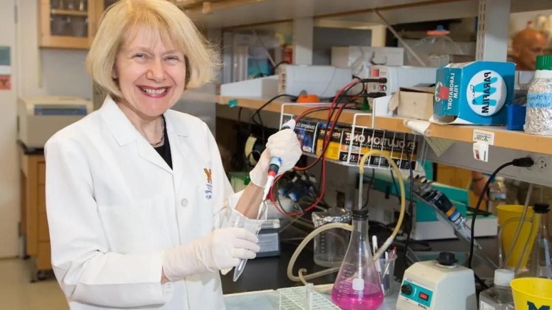 Founding director Dr. Eva Feldman in her Michigan Medicine lab 