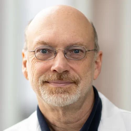 headshot of Gary Huffnagle
