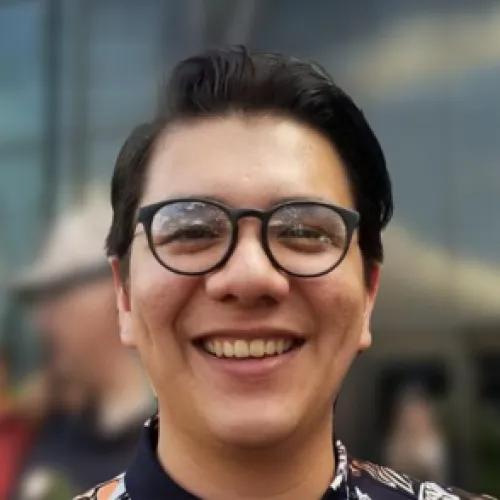 portrait of Eduardo Peru, Ph.D.