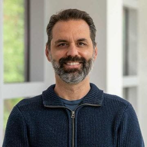 George Kyriazis headshot