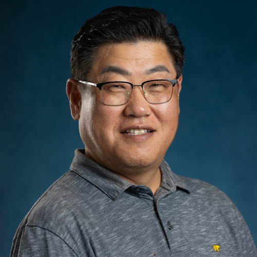 Uhn-Soo Cho