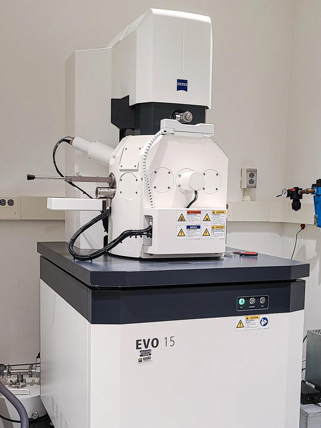 Photo of Zeiss EVO 15 SEM