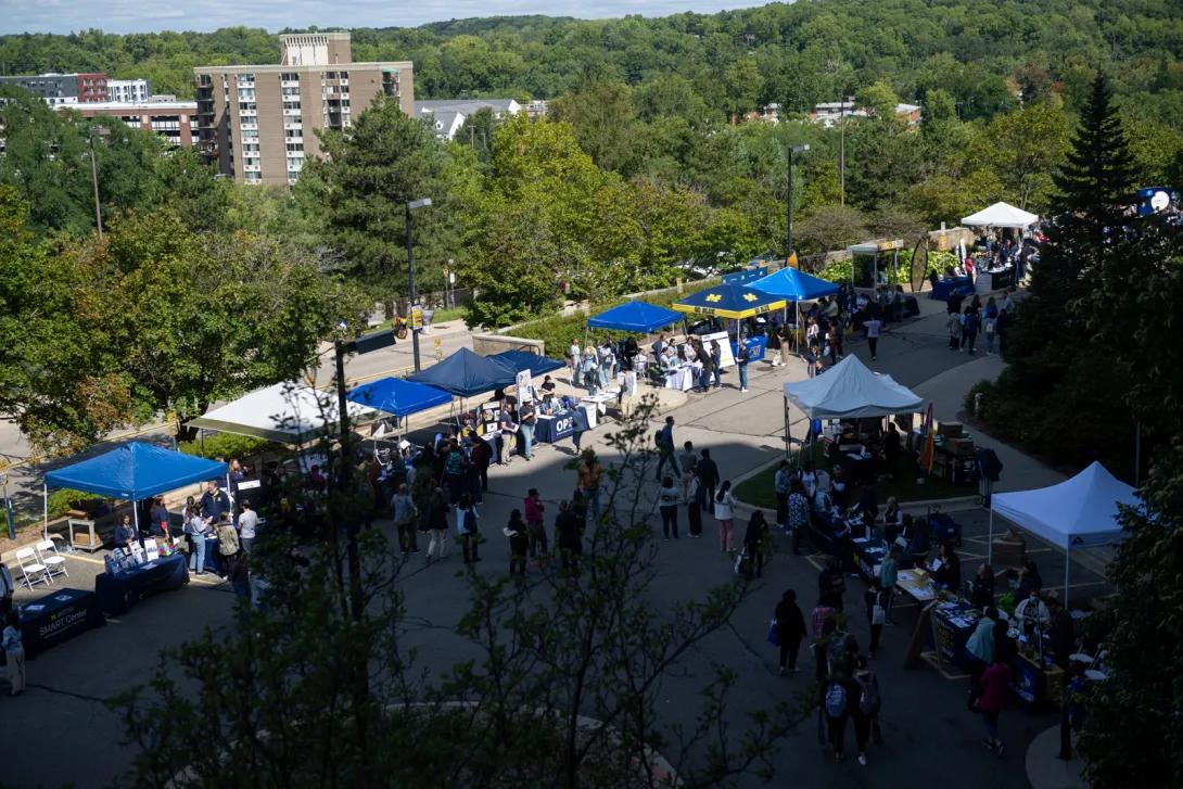 people at Researchpalooza event outdoors
