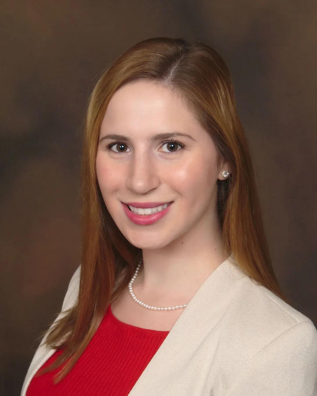profile-alana-pinsky-2023