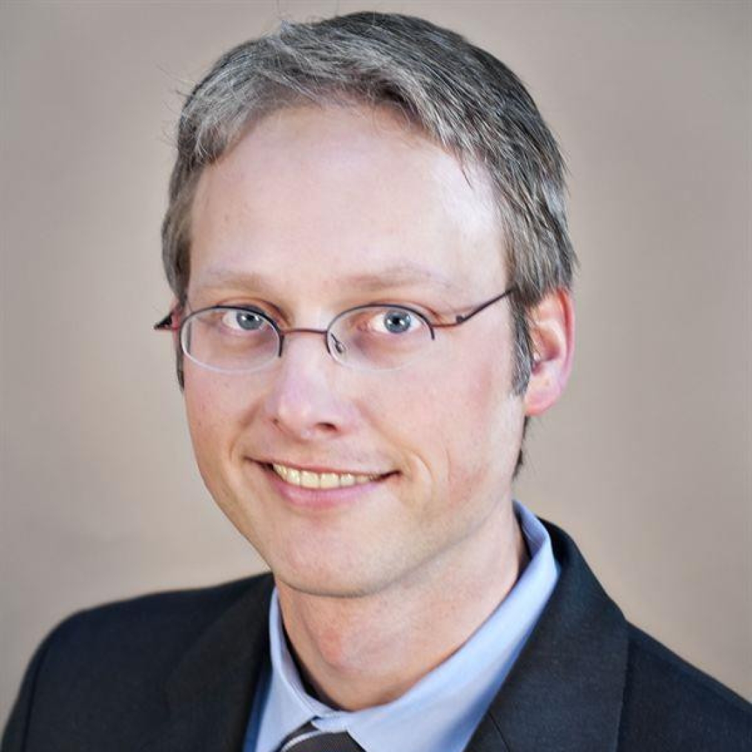 Kevin Rogers headshot