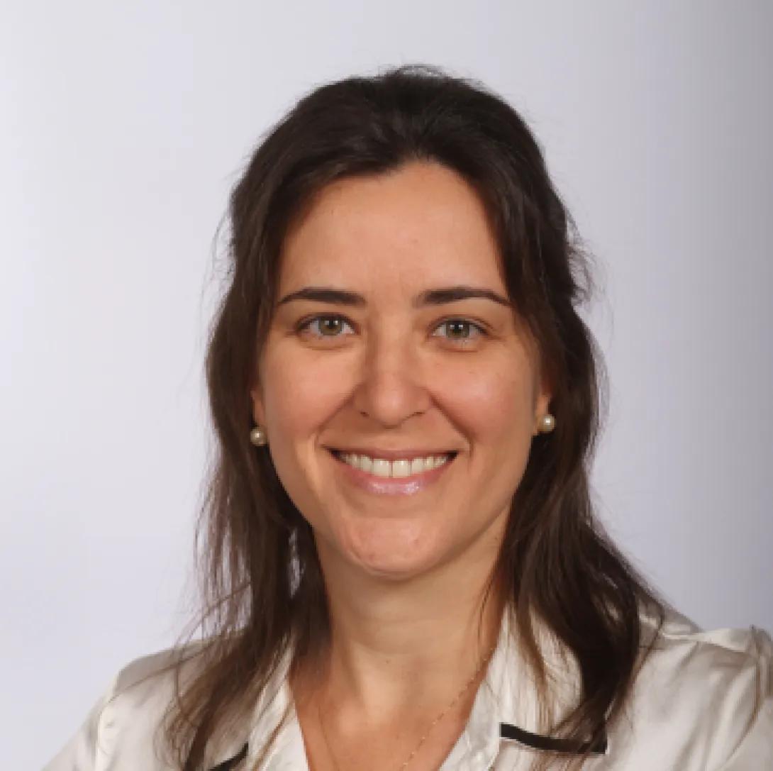 portrait of Ligia Buloto Schmitd, Ph.D.