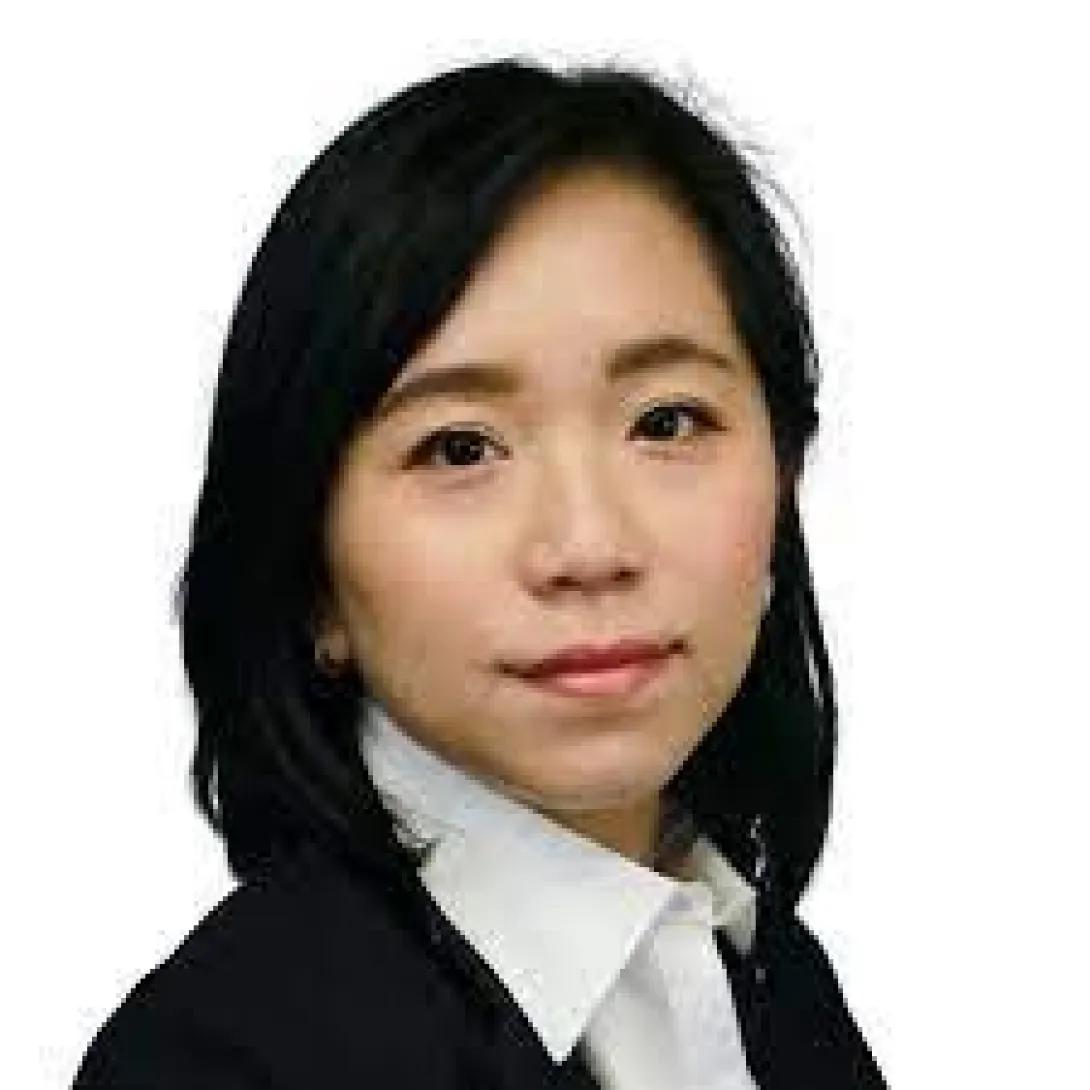 portrait of Linh Vo, Ph.D.