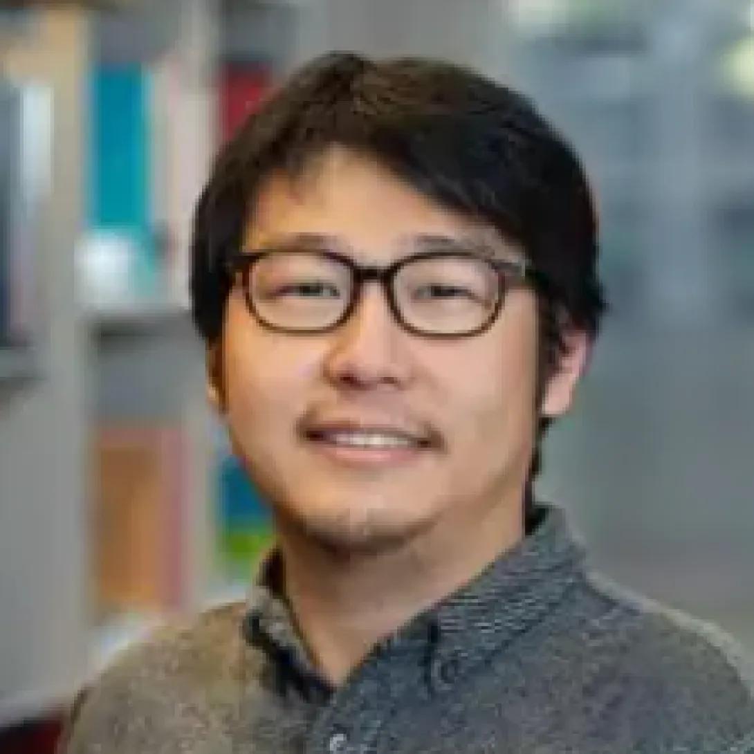 portrait of Wenxi Yu, Ph.D.