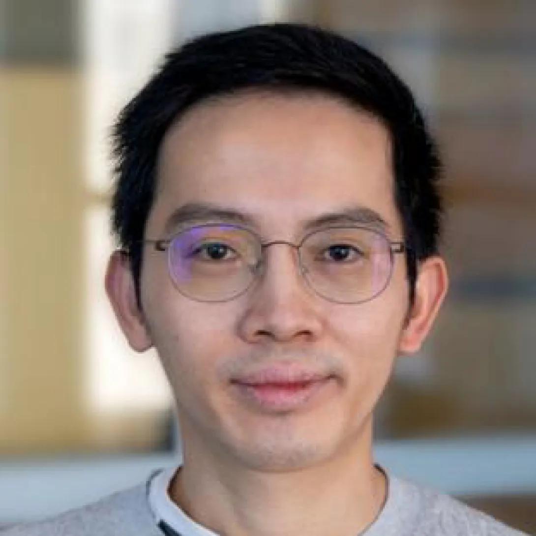 portrait of Xiaoqi Wu, Ph.D.