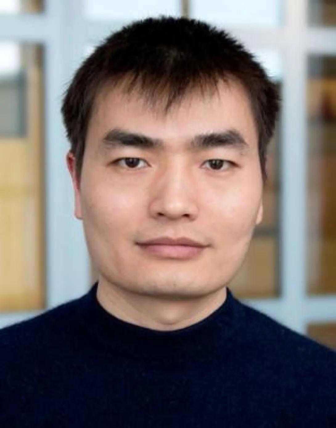 portrait of Xingyu Li, Ph.D.