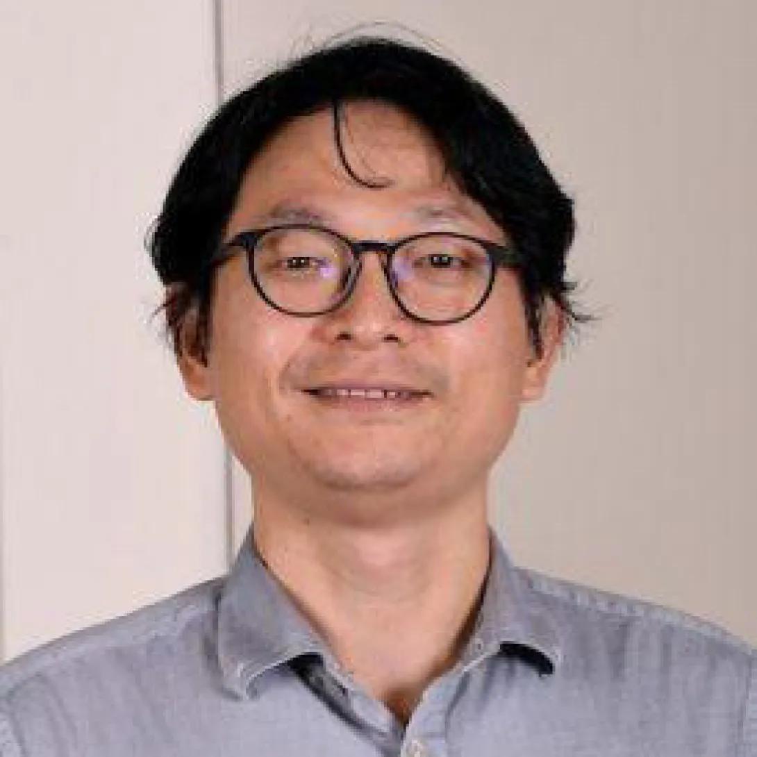 portrait of Yan Xiong, Ph.D.