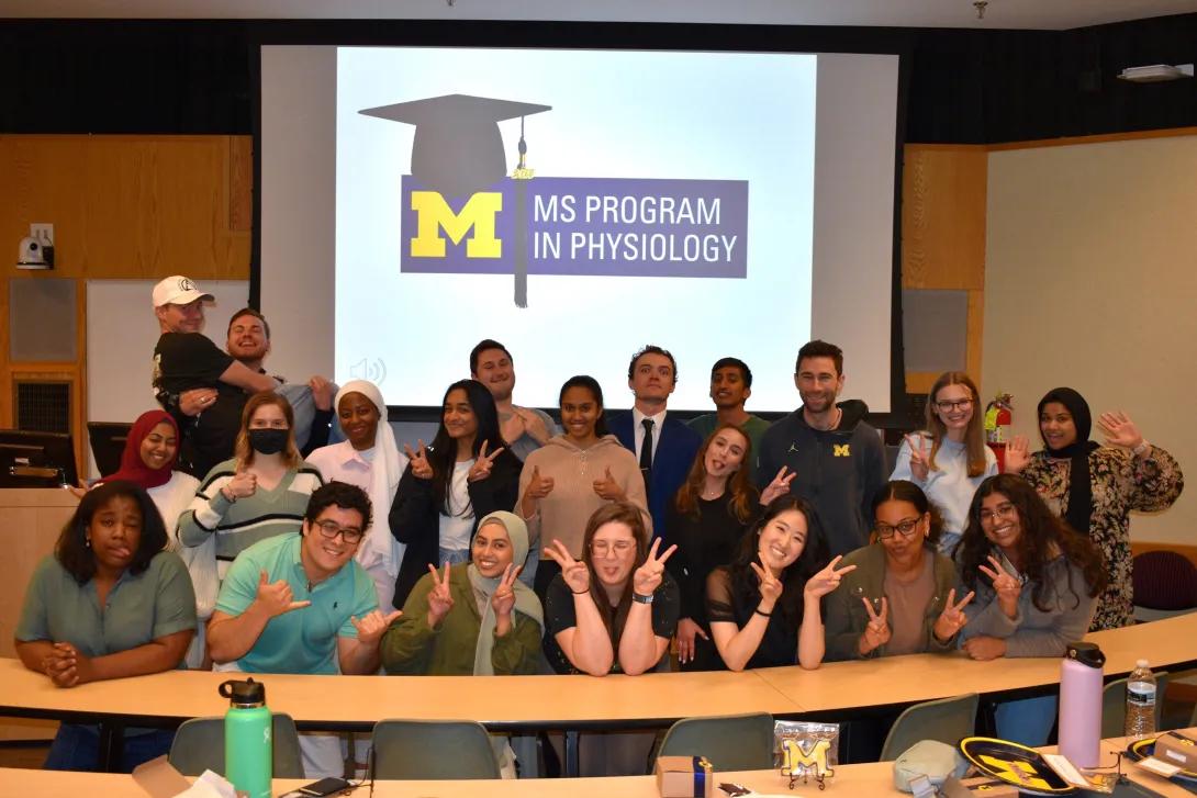 funny group picture mip