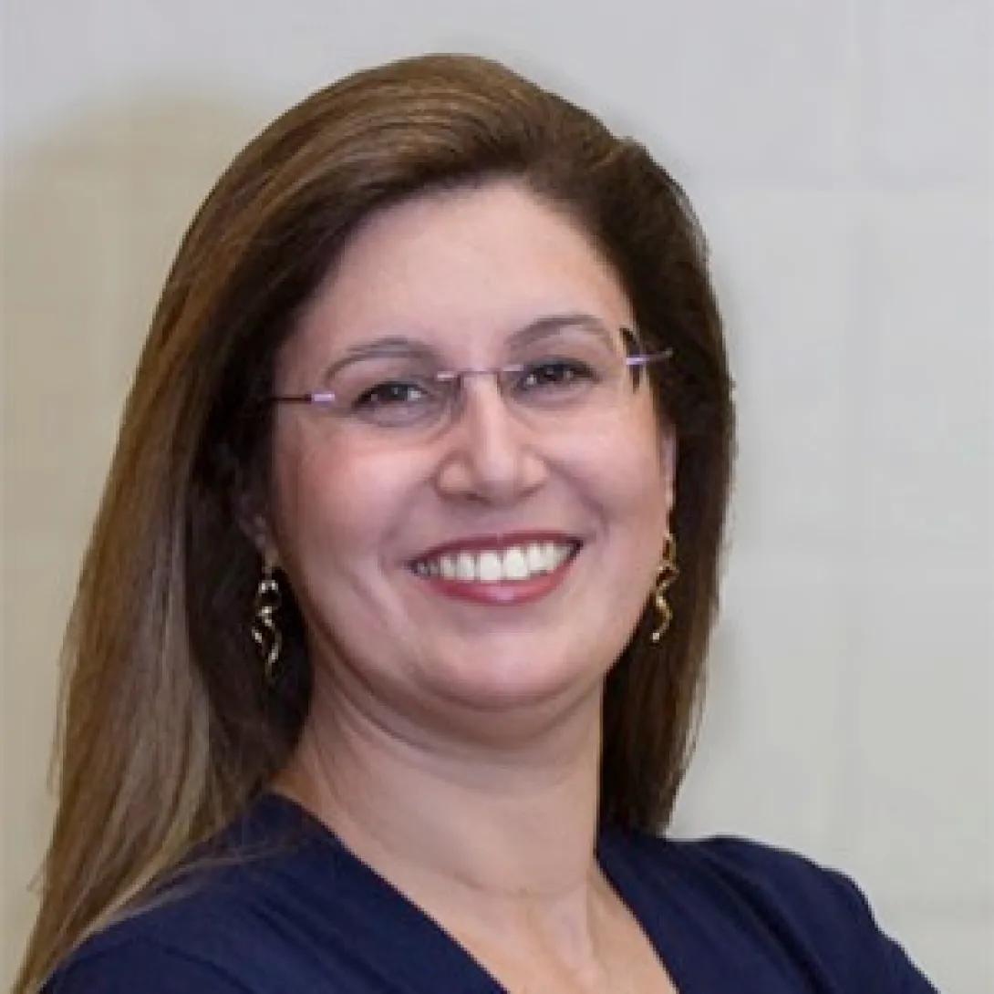 Cristiane Squarize headshot