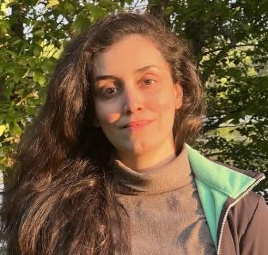 Nukiyfar Pouyan headshot