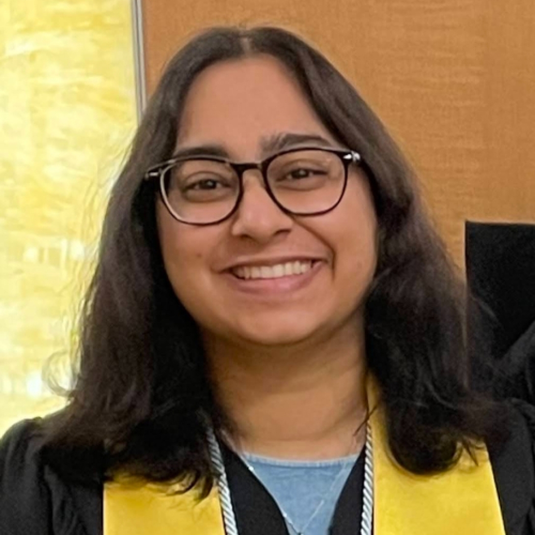 Jaynab Akhtar headshot