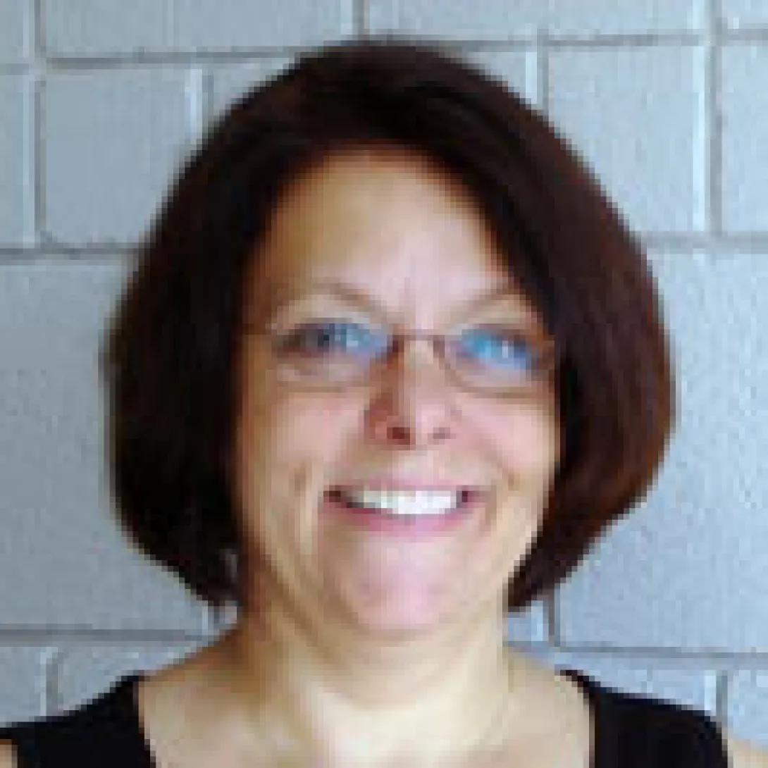 Judi Schmitt headshot