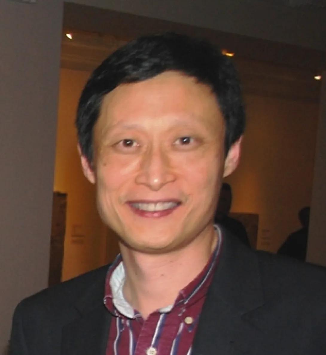 Xuequn Chen photo