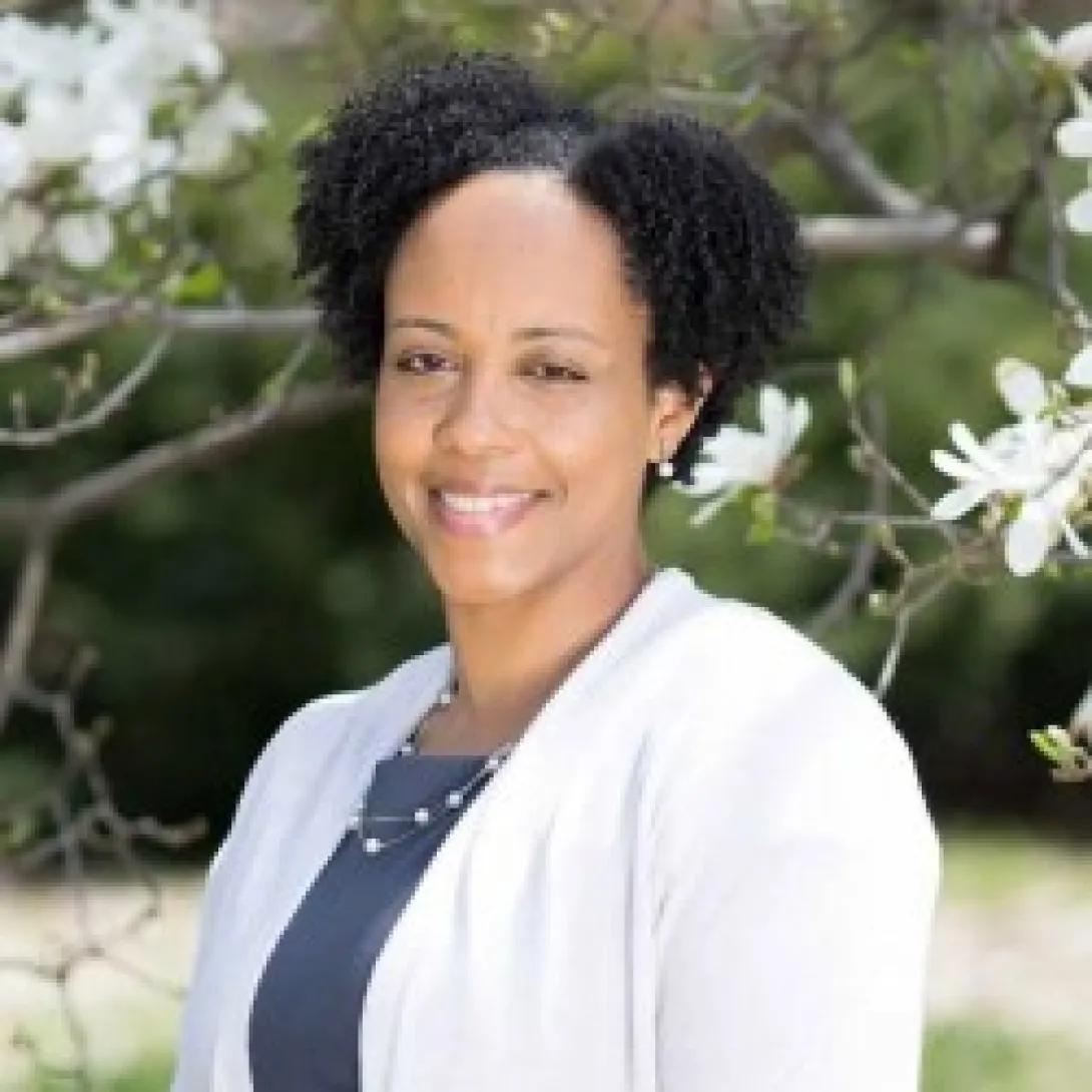 Katrina Ellis headshot
