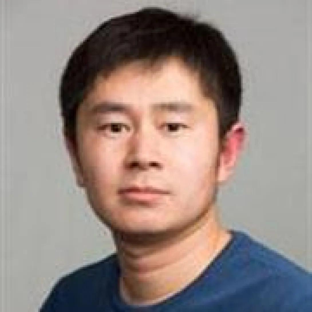 Deqiang Zhang headshot