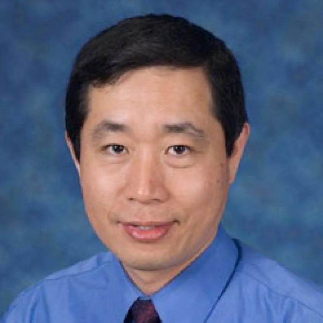 Kezhong Zhang headshot