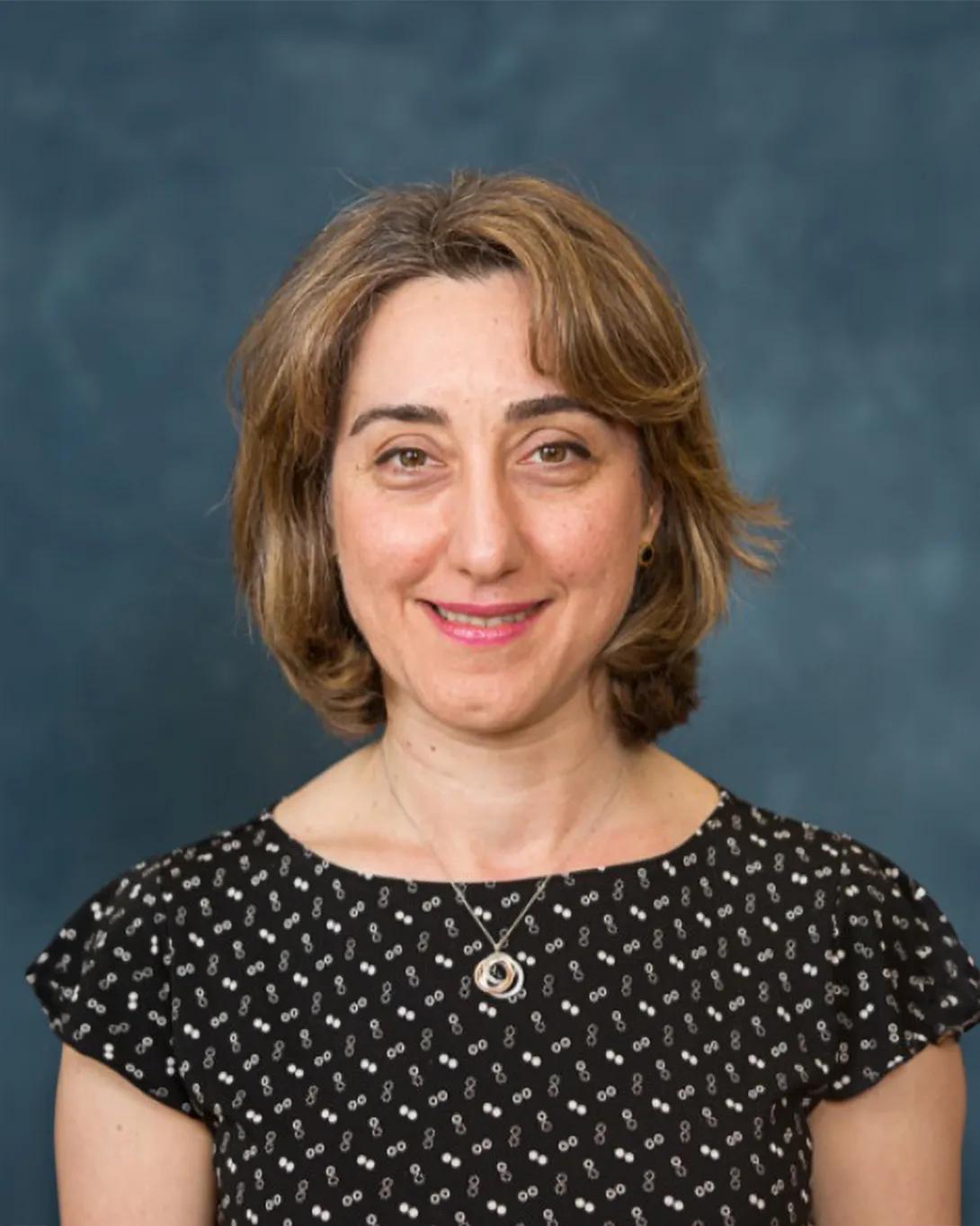 Nazanene Esfandiari