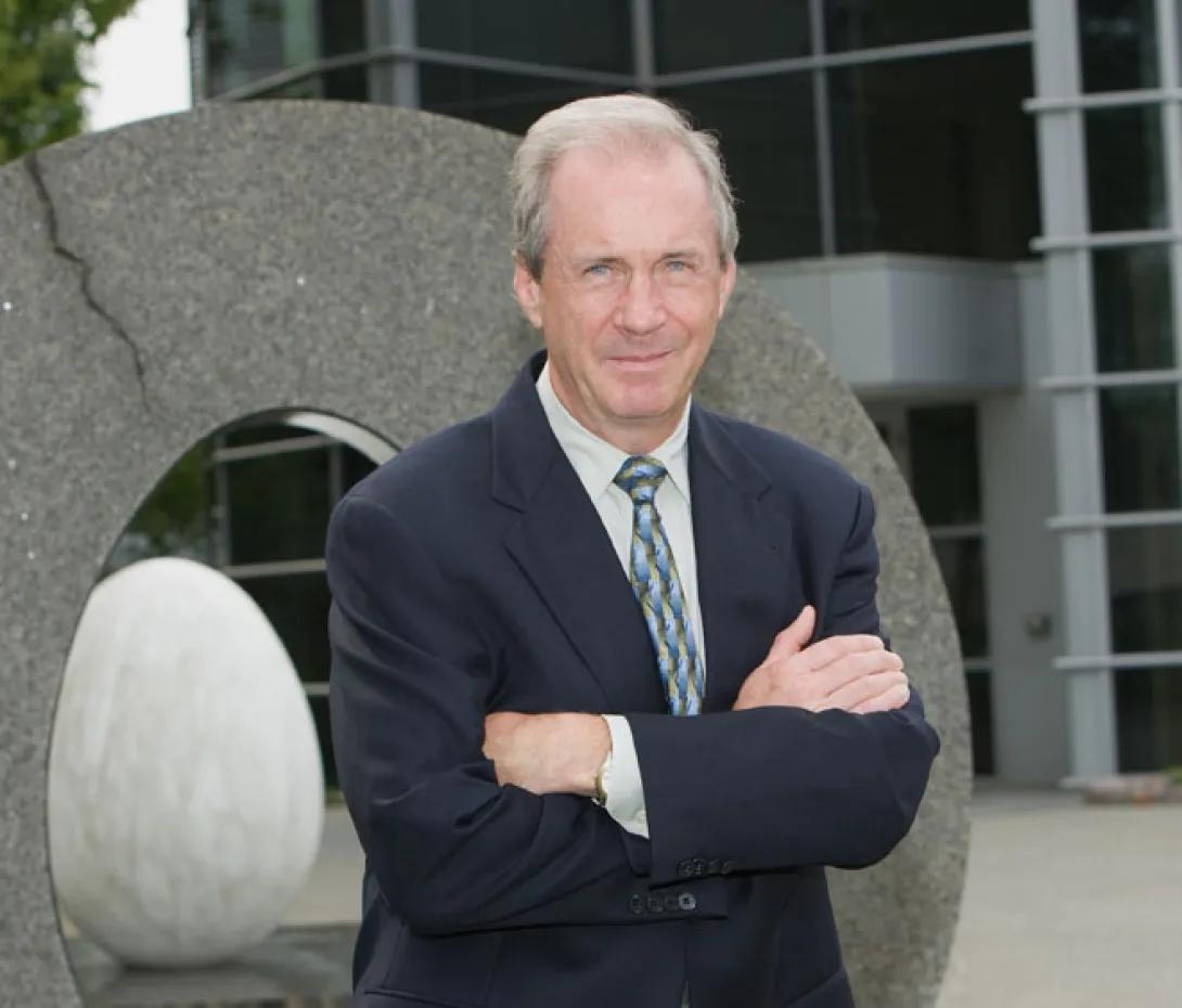 portrait of David Canter