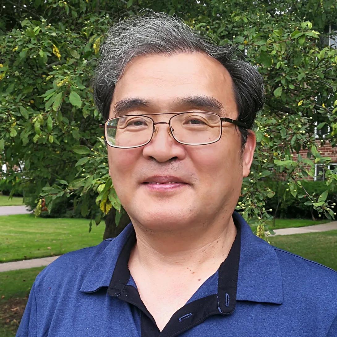 Jinhui Liao headshot