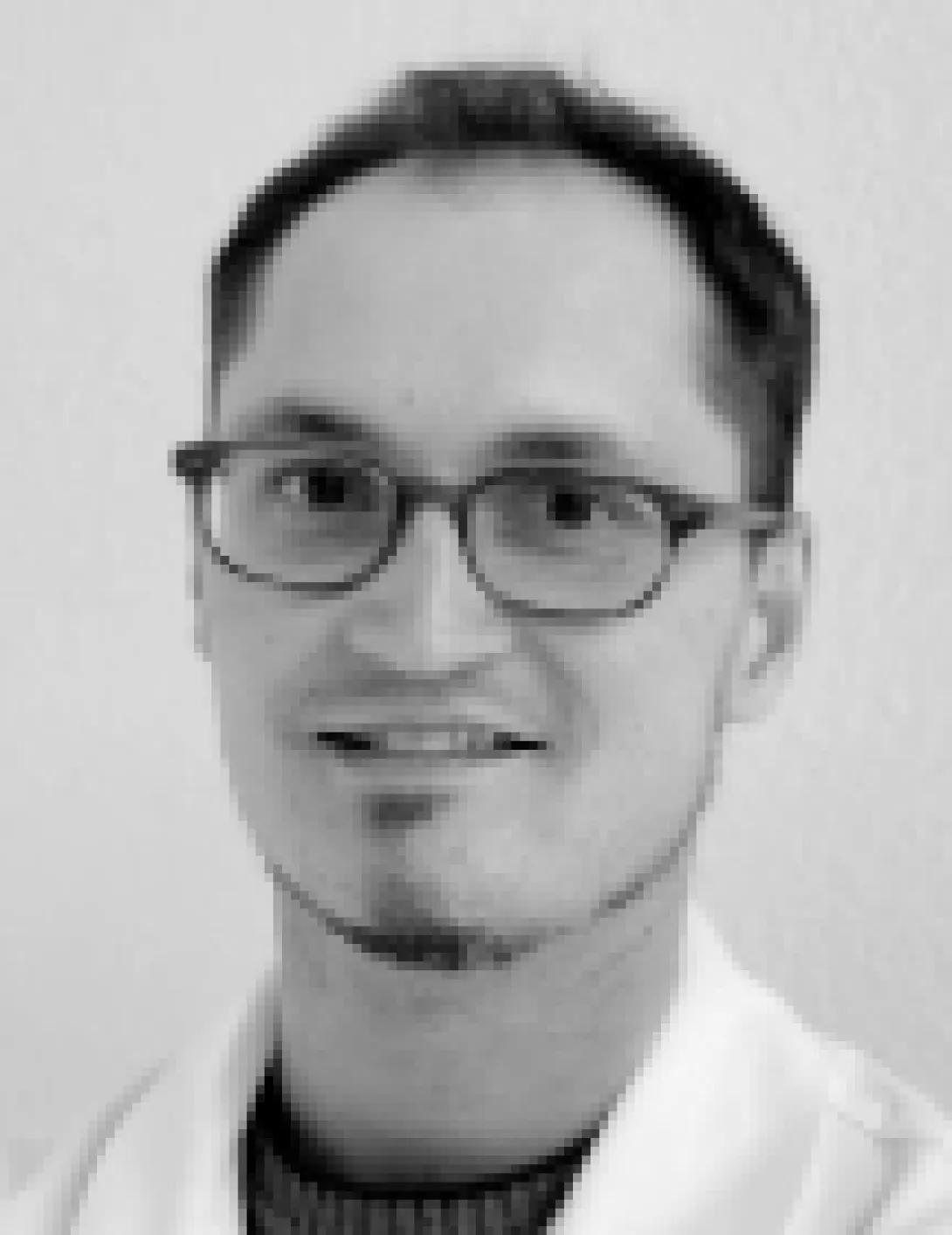 Alain Lescoat headshot