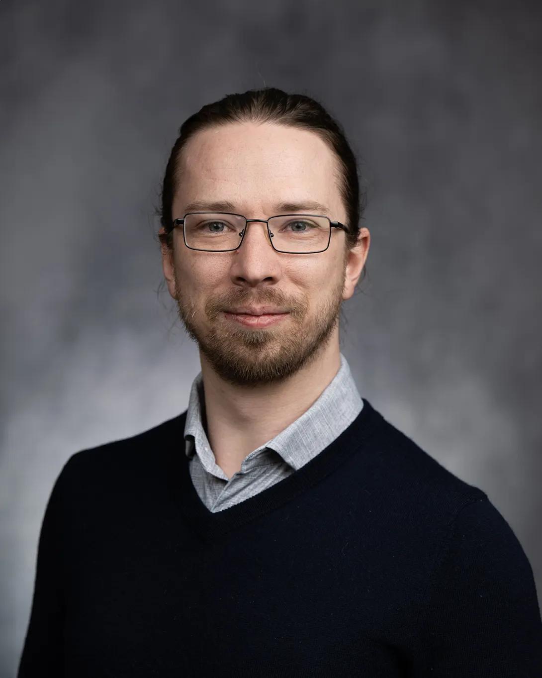 Sean P. Devan