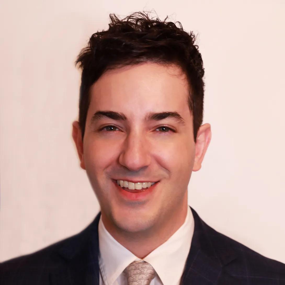 Robert D Sampson headshot
