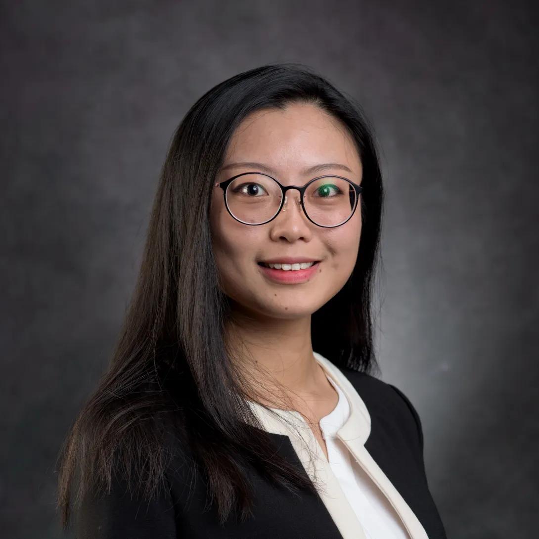 Wenting Liu headshot
