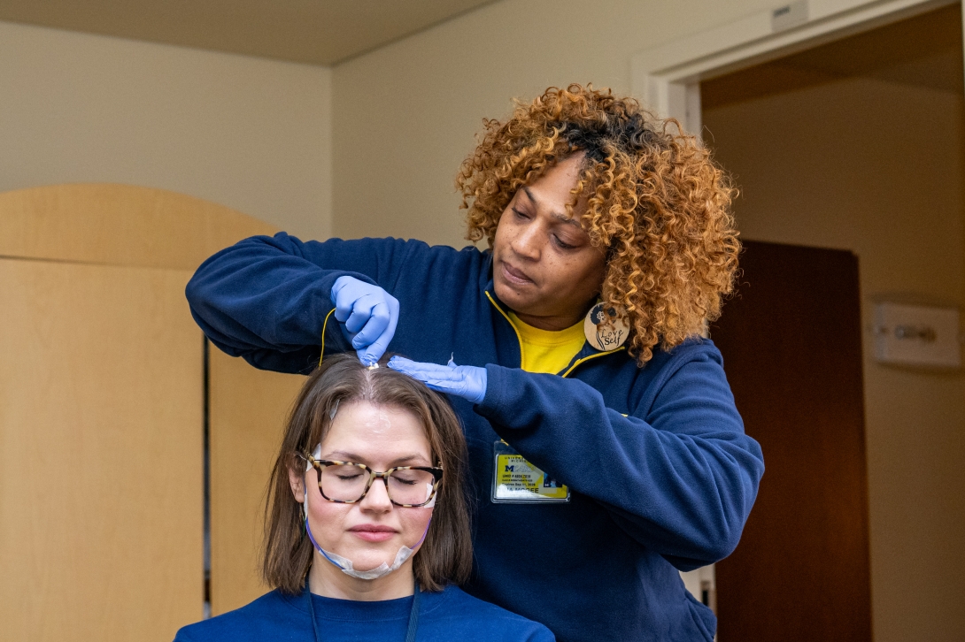Psychiatry sleep lab electrodes 