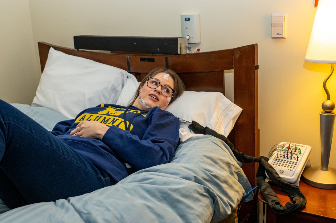 Psychiatry sleep lab research bed