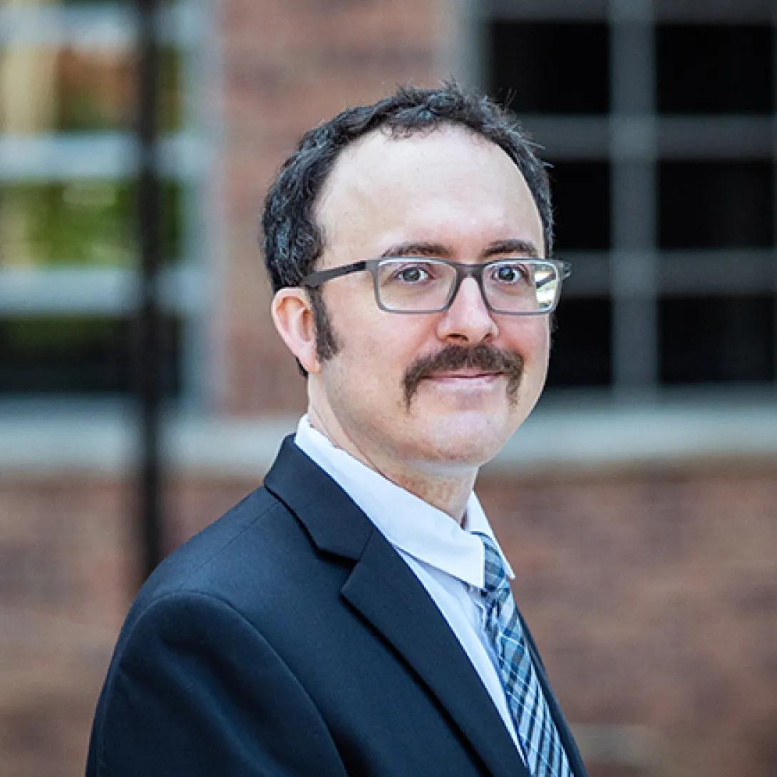 portrait of Sean Harris, PhD