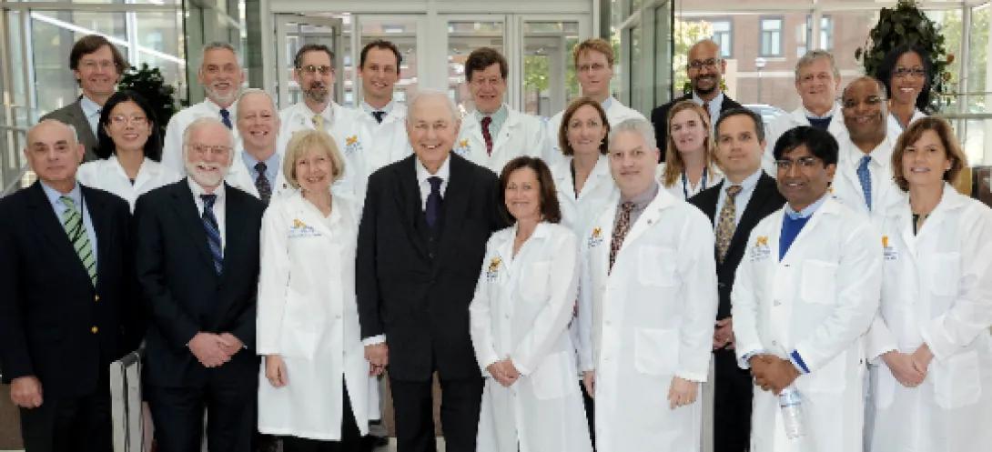 Mr. Alfred Taubman in group shot with Taubman Scholars 