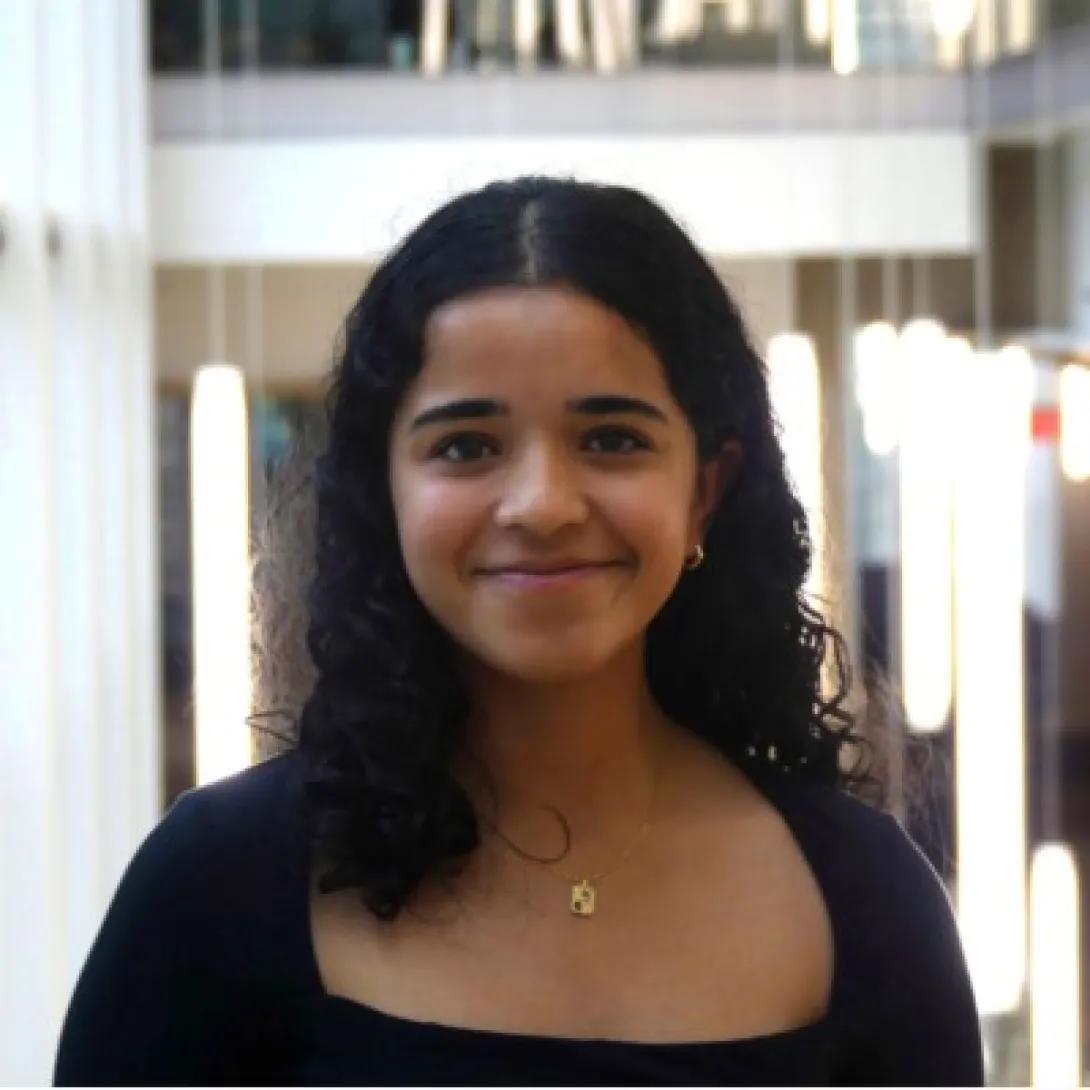 portrait of Shravya Rao