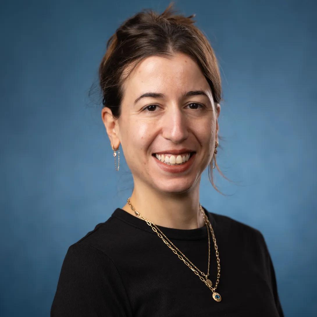 Headshot of Noga Levy